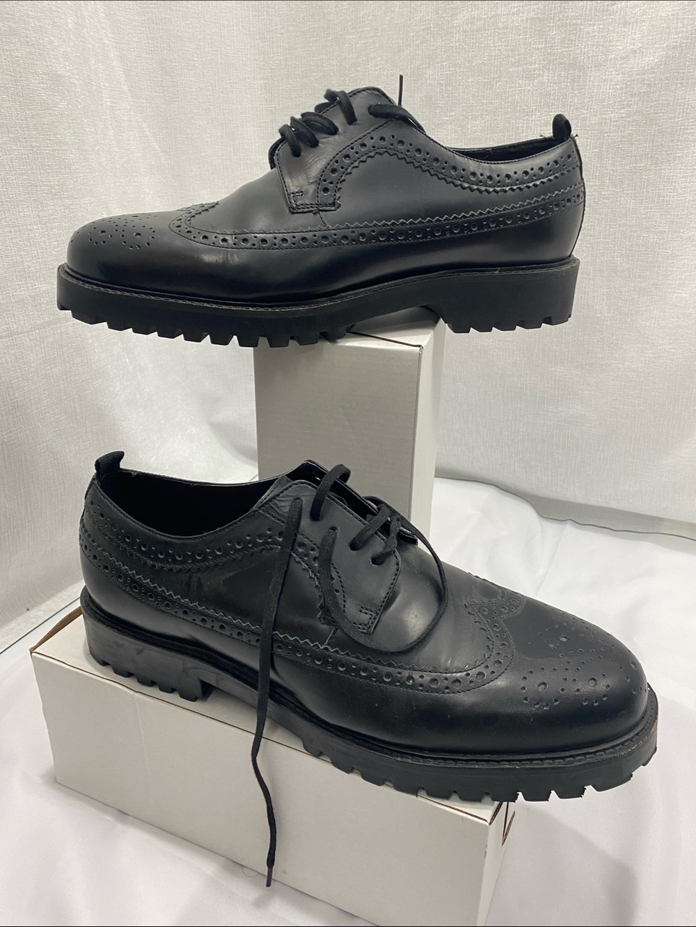Brochu Walker Black Leather Wingtip Derby Shoes